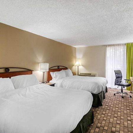 Quality Inn Tyler - Lindale Экстерьер фото