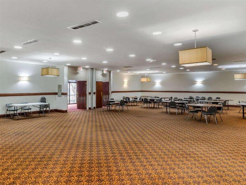 Quality Inn Tyler - Lindale Экстерьер фото