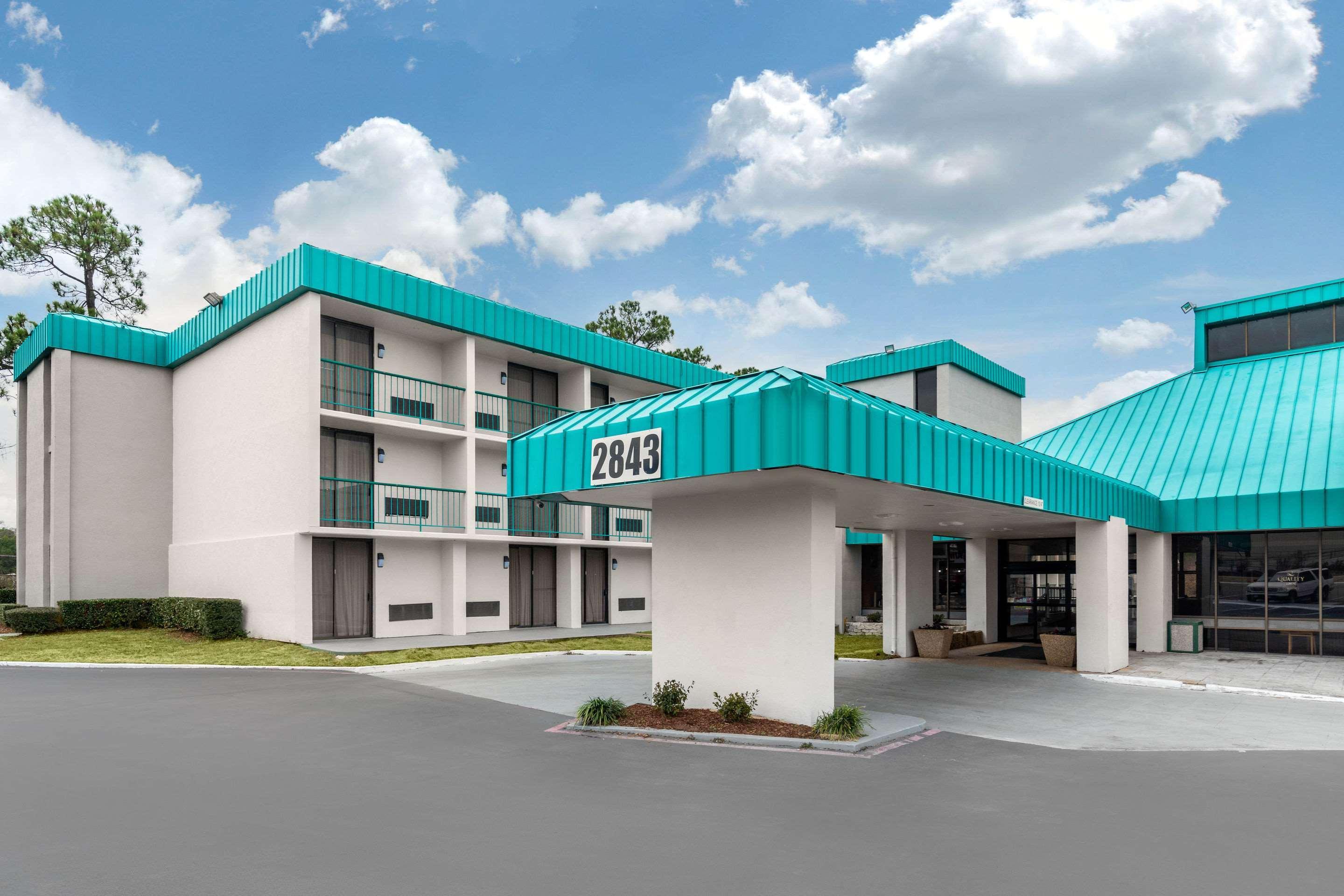 Quality Inn Tyler - Lindale Экстерьер фото