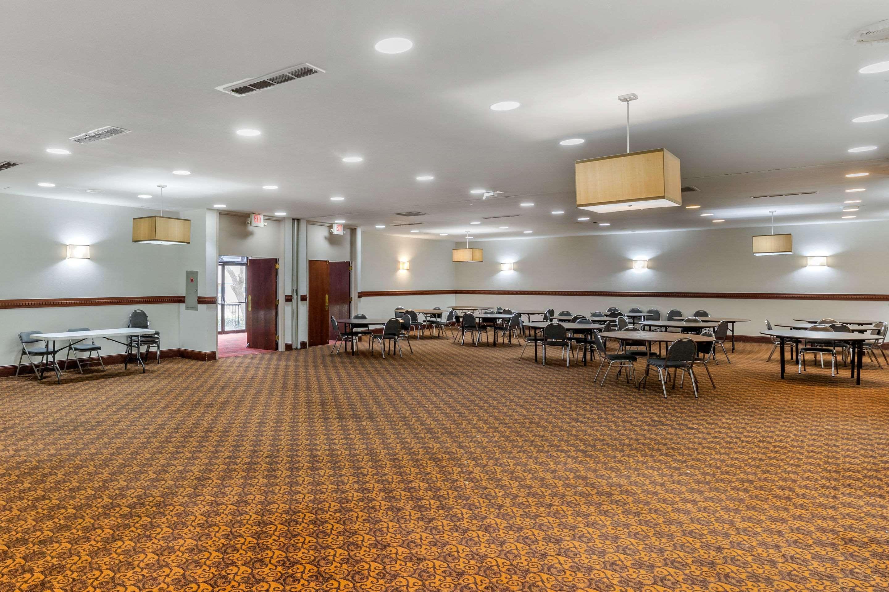 Quality Inn Tyler - Lindale Экстерьер фото