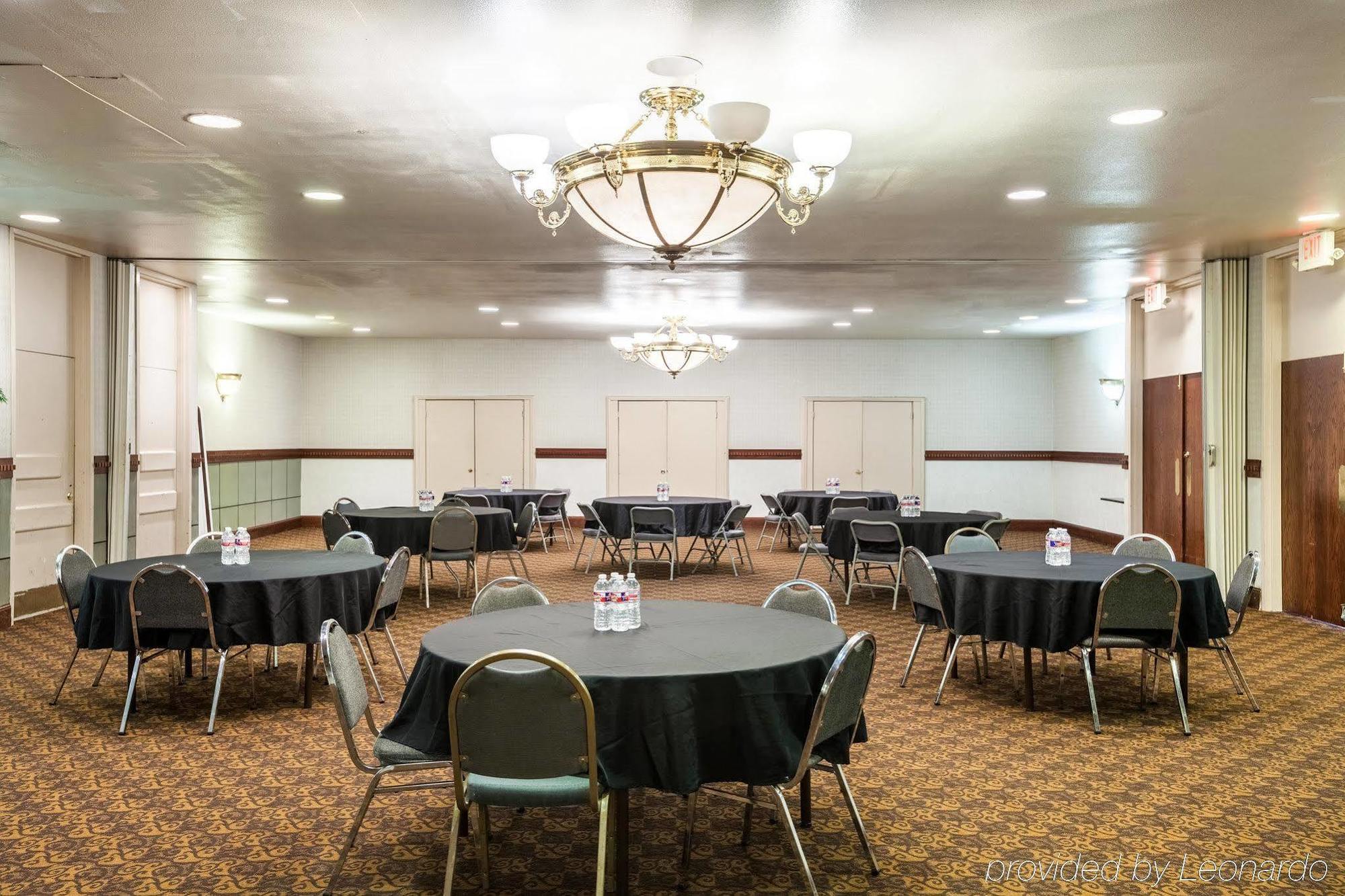 Quality Inn Tyler - Lindale Экстерьер фото