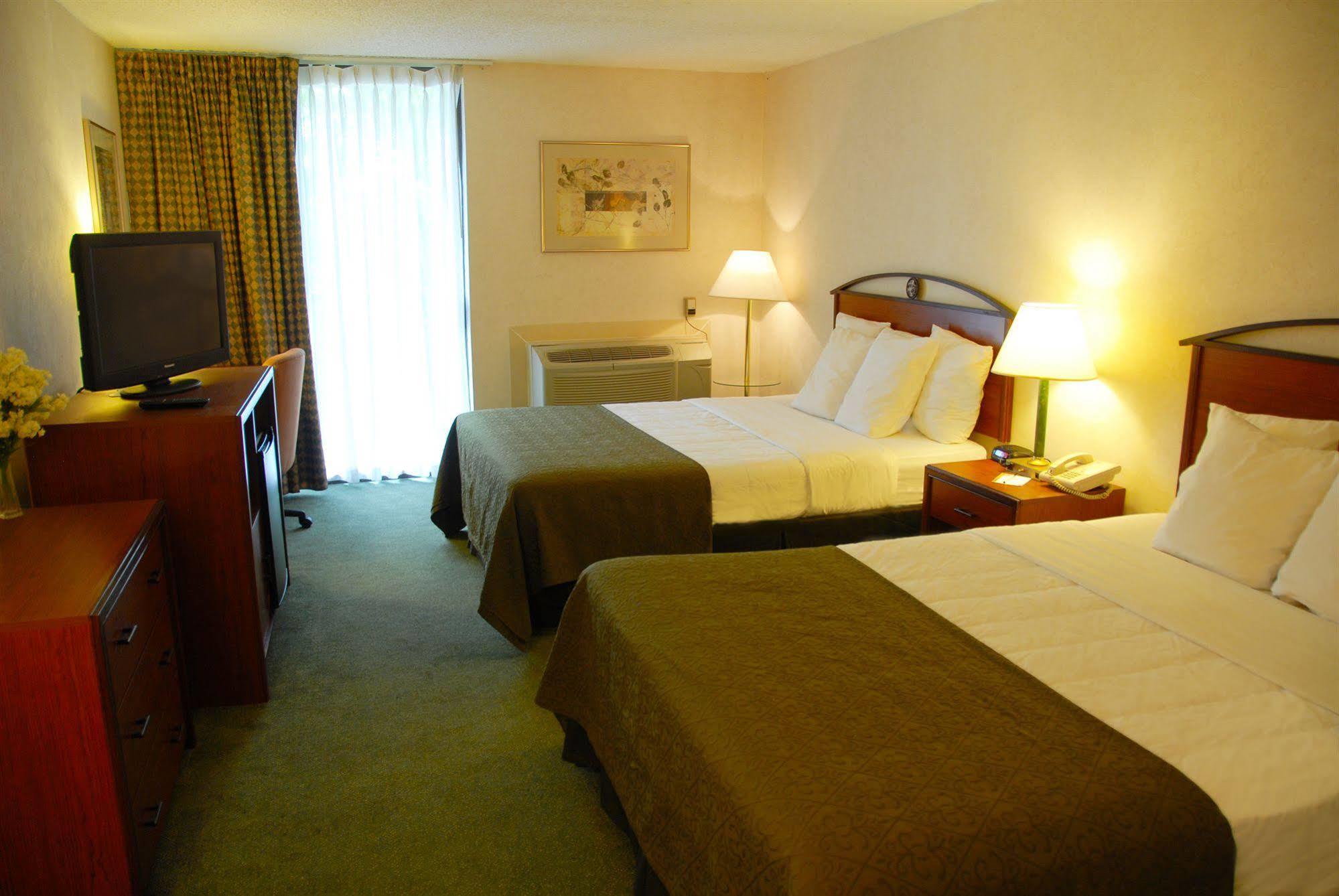 Quality Inn Tyler - Lindale Экстерьер фото